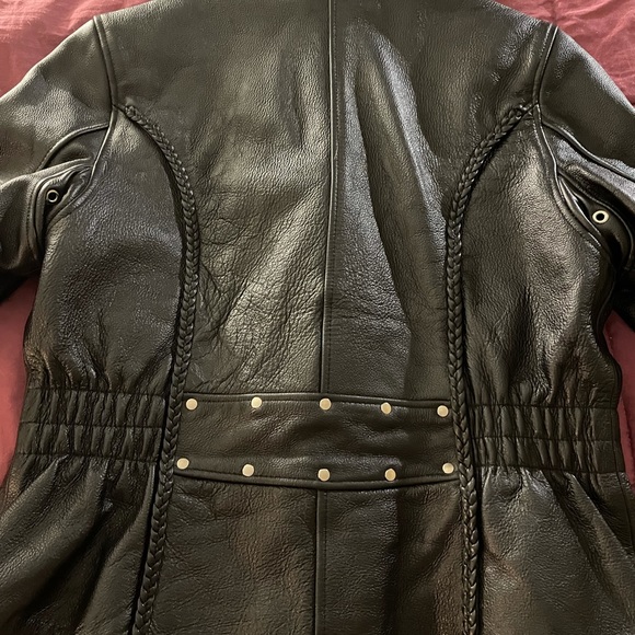 Women’s black leather biker jacket - Picture 8 of 8